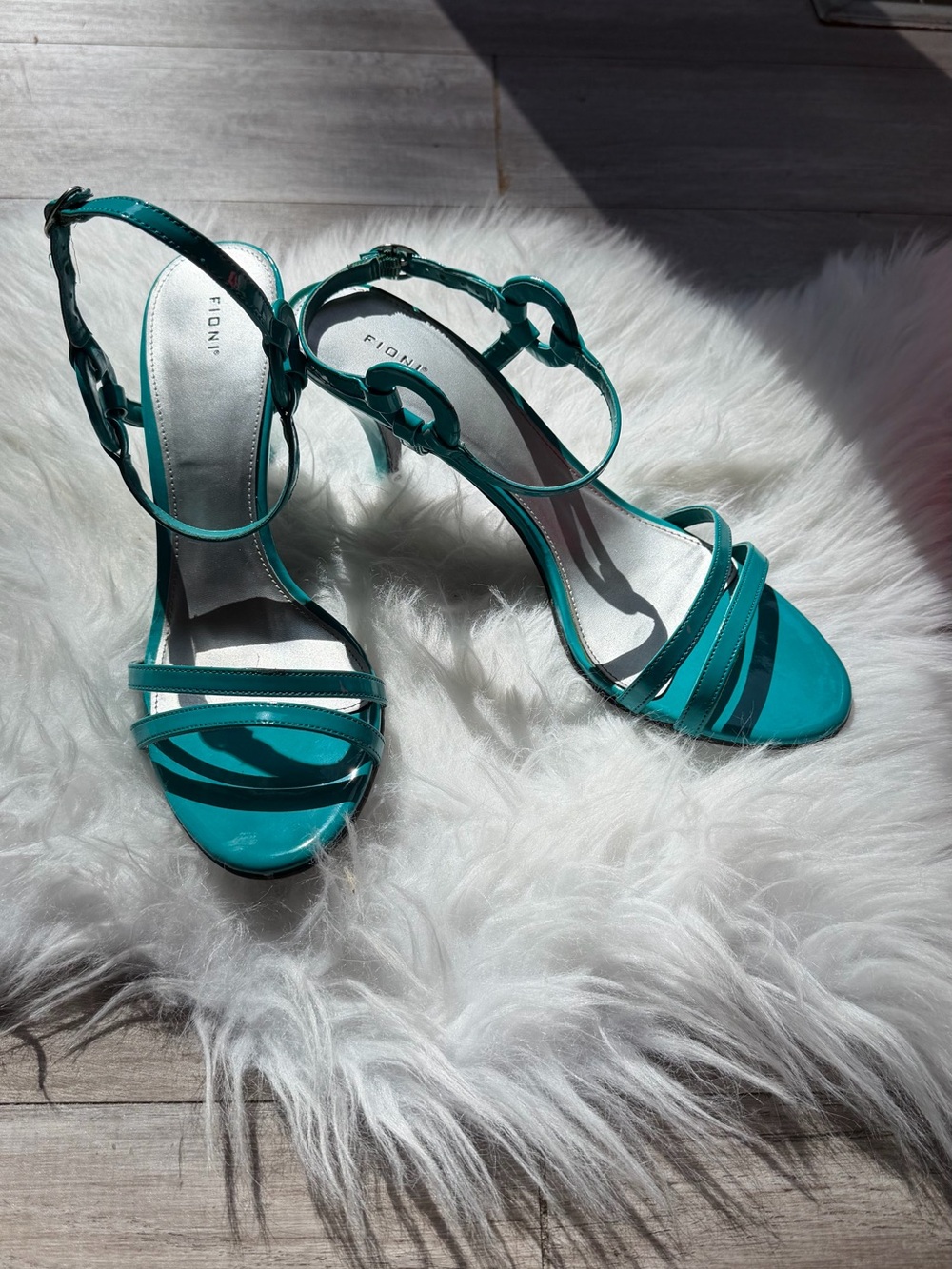 FIONI Teal Strappy Women's High-Heel Sandals size 9